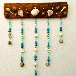 Turquoise seashells wall plaque